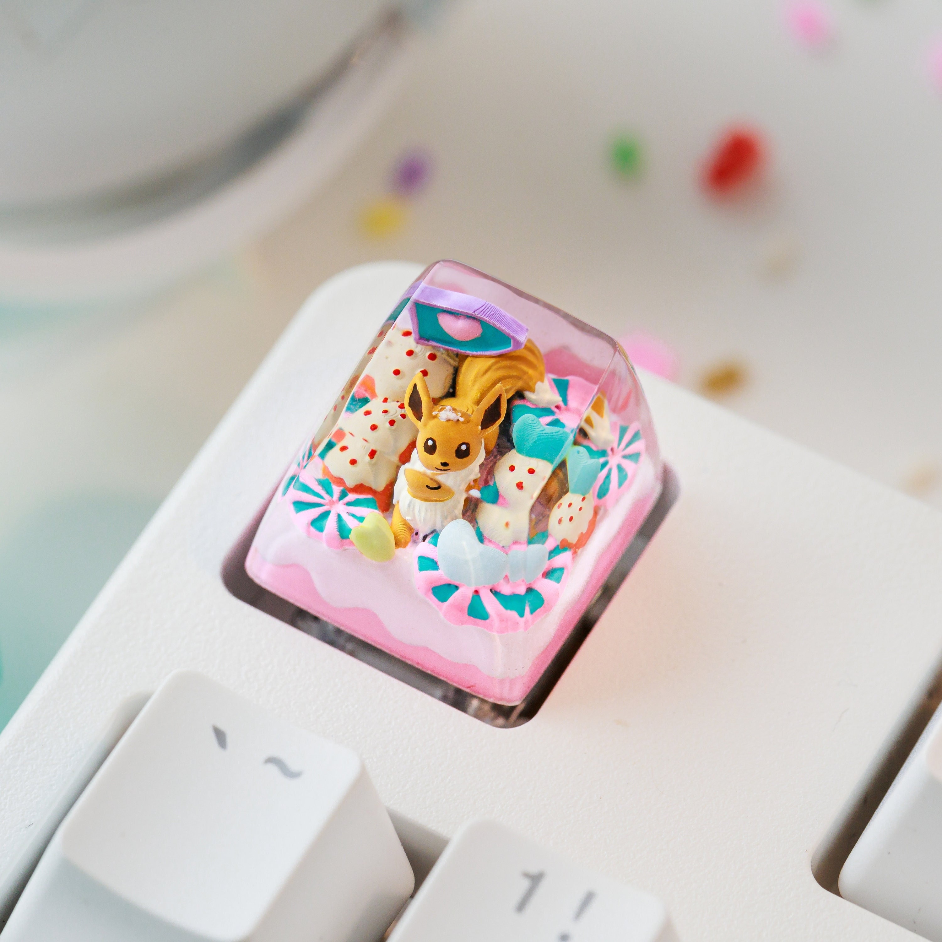 Custom SWEET EEVEE Artisan Keycap Custom Keycaps Art Decor Resin Keycaps Anime Artisan Keycap Cute Resin Keycaps for Mechanical Keyboard